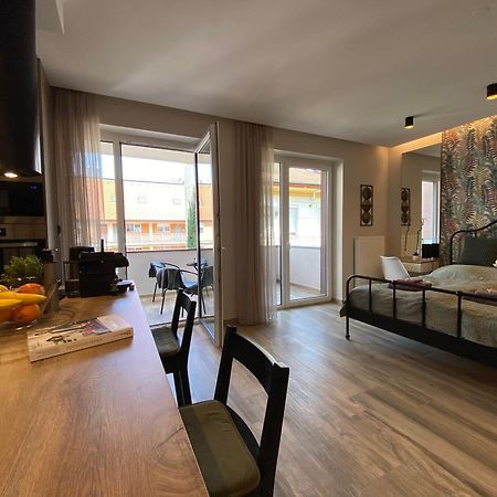 T27 Apartments Free Parking Ingyenes Zart Parkolo Győr Exterior foto